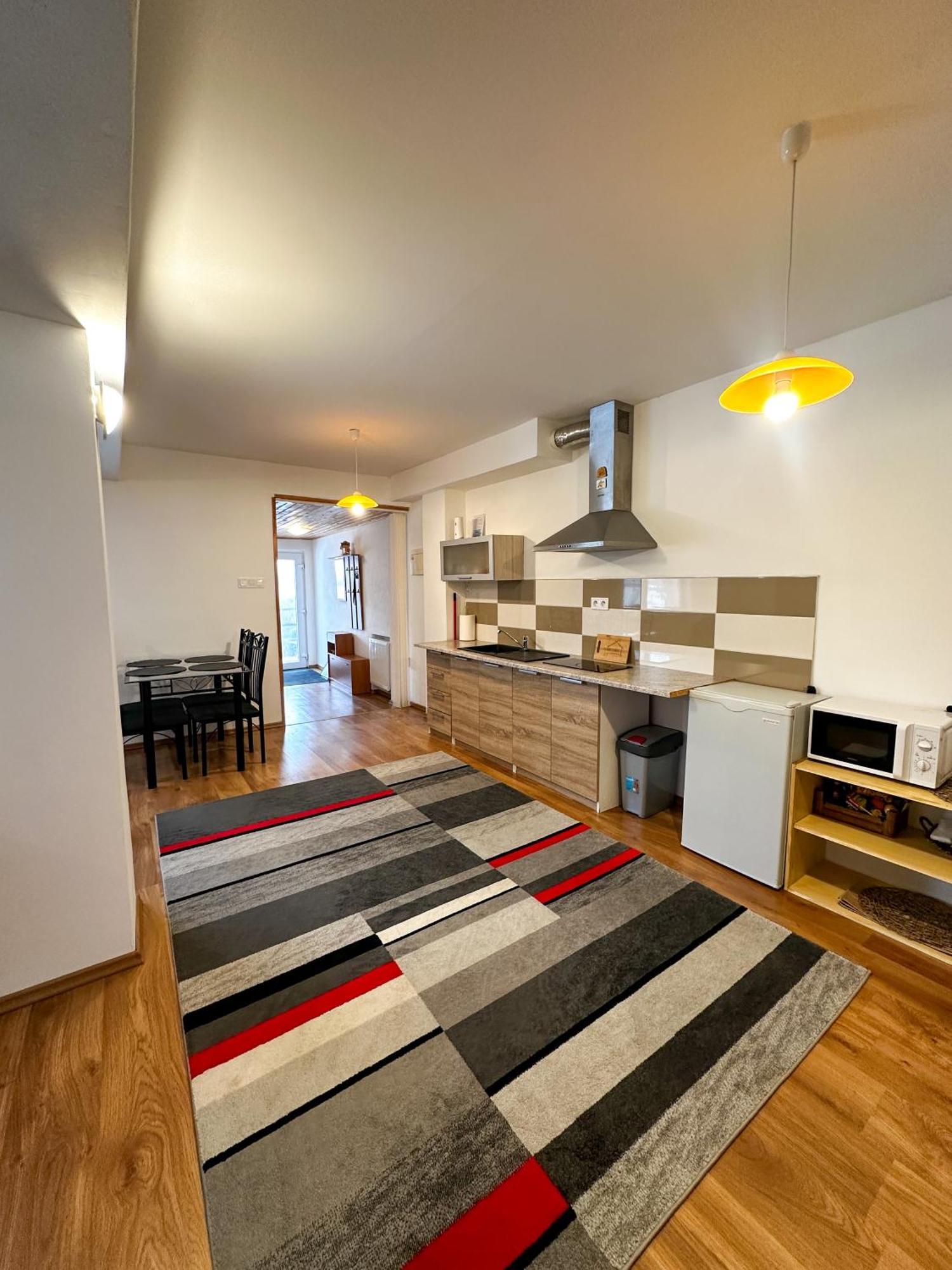 Privát SIMBA Apartman Sztrecsény Kültér fotó